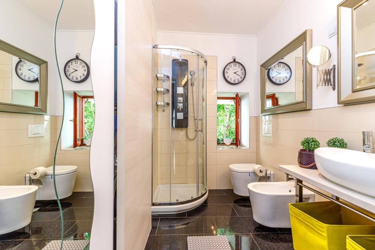 Two Bedroom Apartment La Mer Porec Ngoại thất bức ảnh