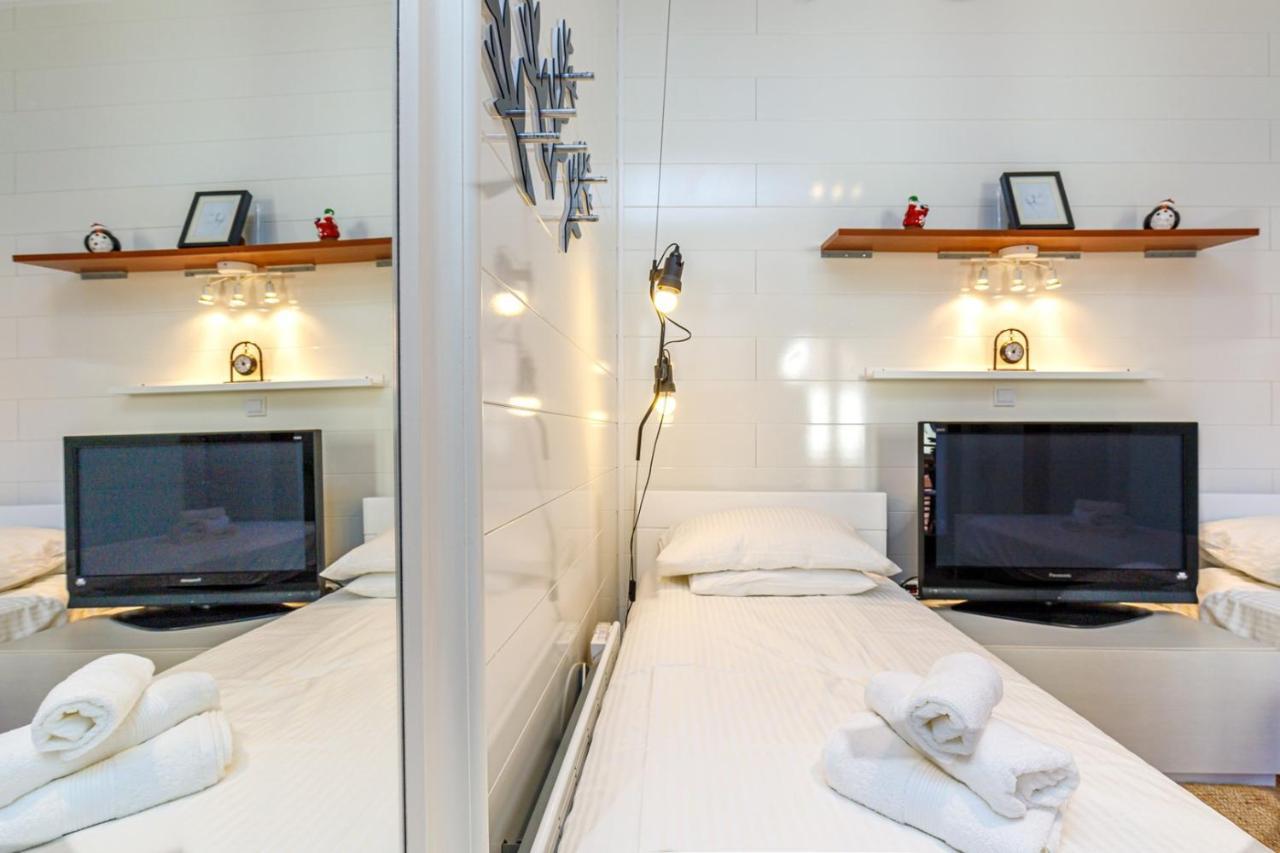 Two Bedroom Apartment La Mer Porec Ngoại thất bức ảnh