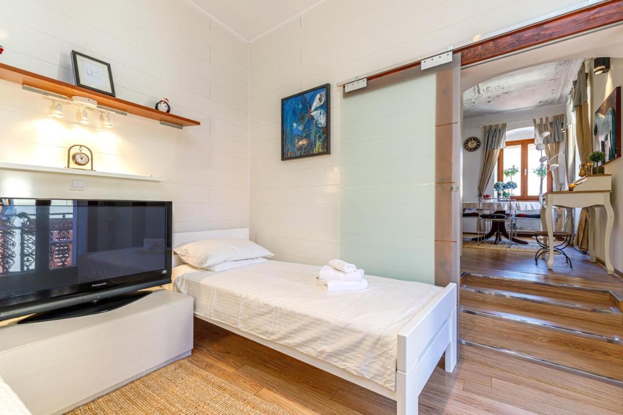 Two Bedroom Apartment La Mer Porec Ngoại thất bức ảnh